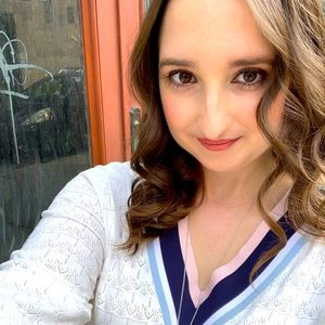 Meet your Posher, Diana